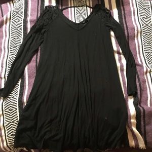 American eagle black dress with lace shoulder